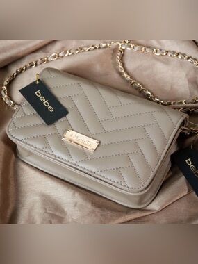 NWT bebe Quilted Crossbody Bag in Taupe with Gold Chain